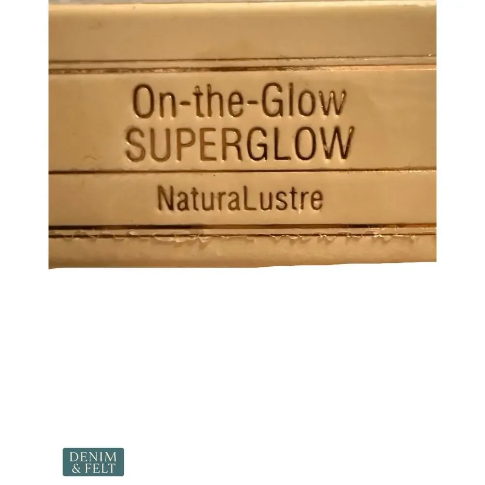 NEW Pixi On The Glow SuperGlow Highlight Stick NaturalLustre‎ Hydrating Balm